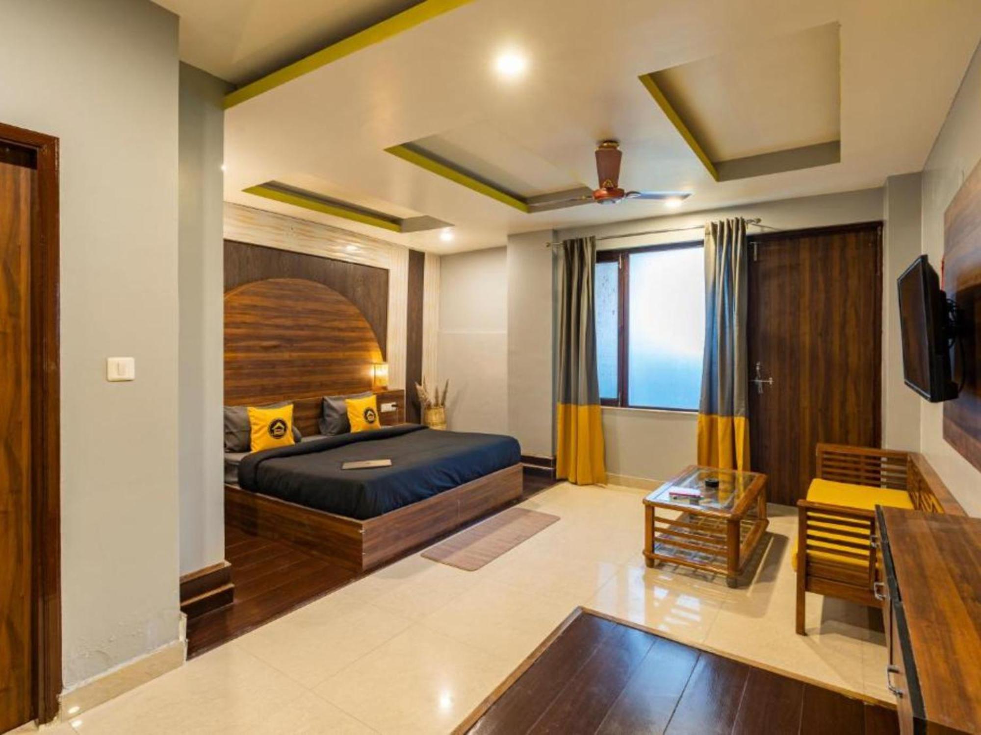 The Hosteller Mcleodganj, Mall Road McLeod Gandzs Szoba fotó